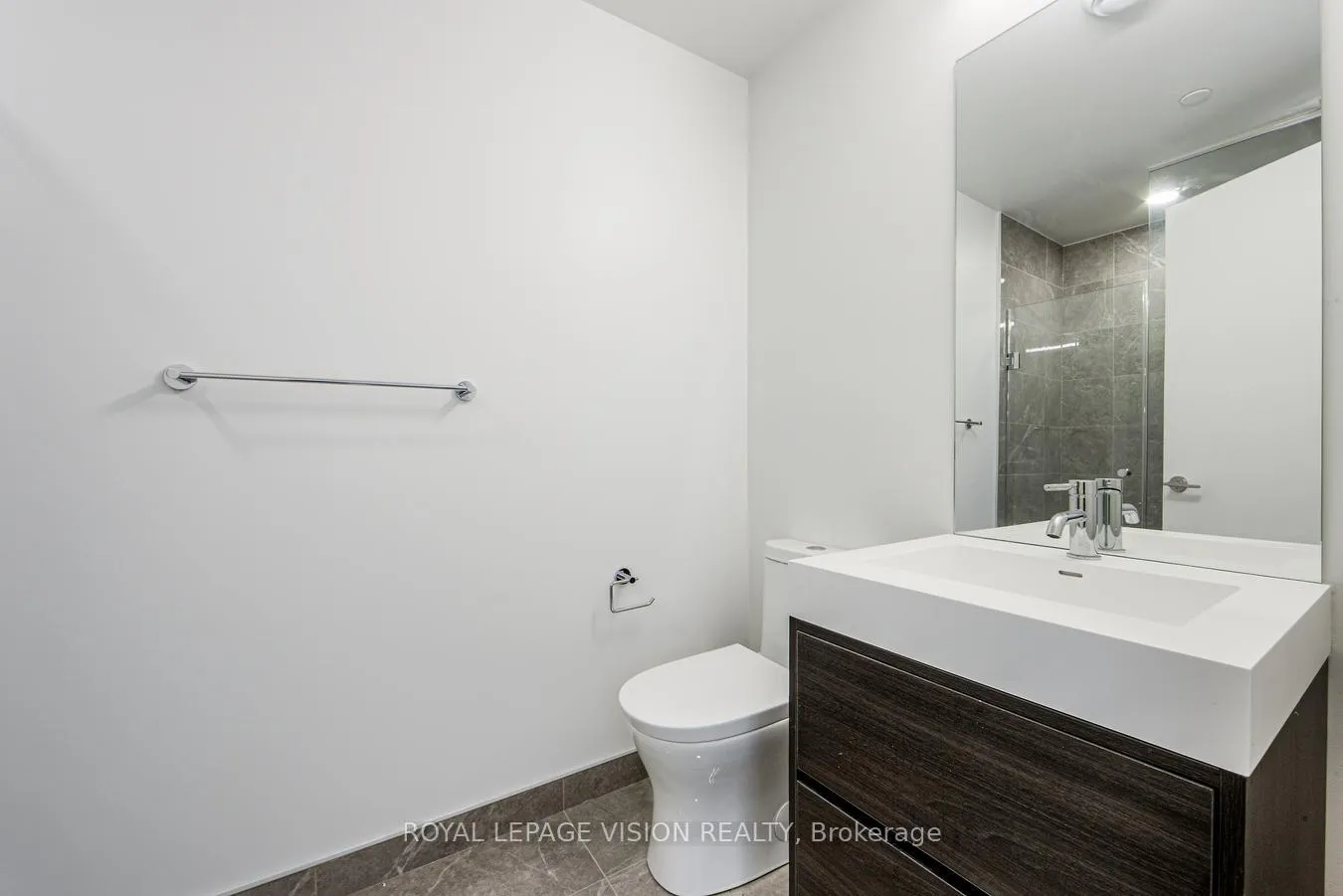 Photo 19 of Unit PH22, 9 Tecumseth Street, Toronto, Niagara — HOMEH