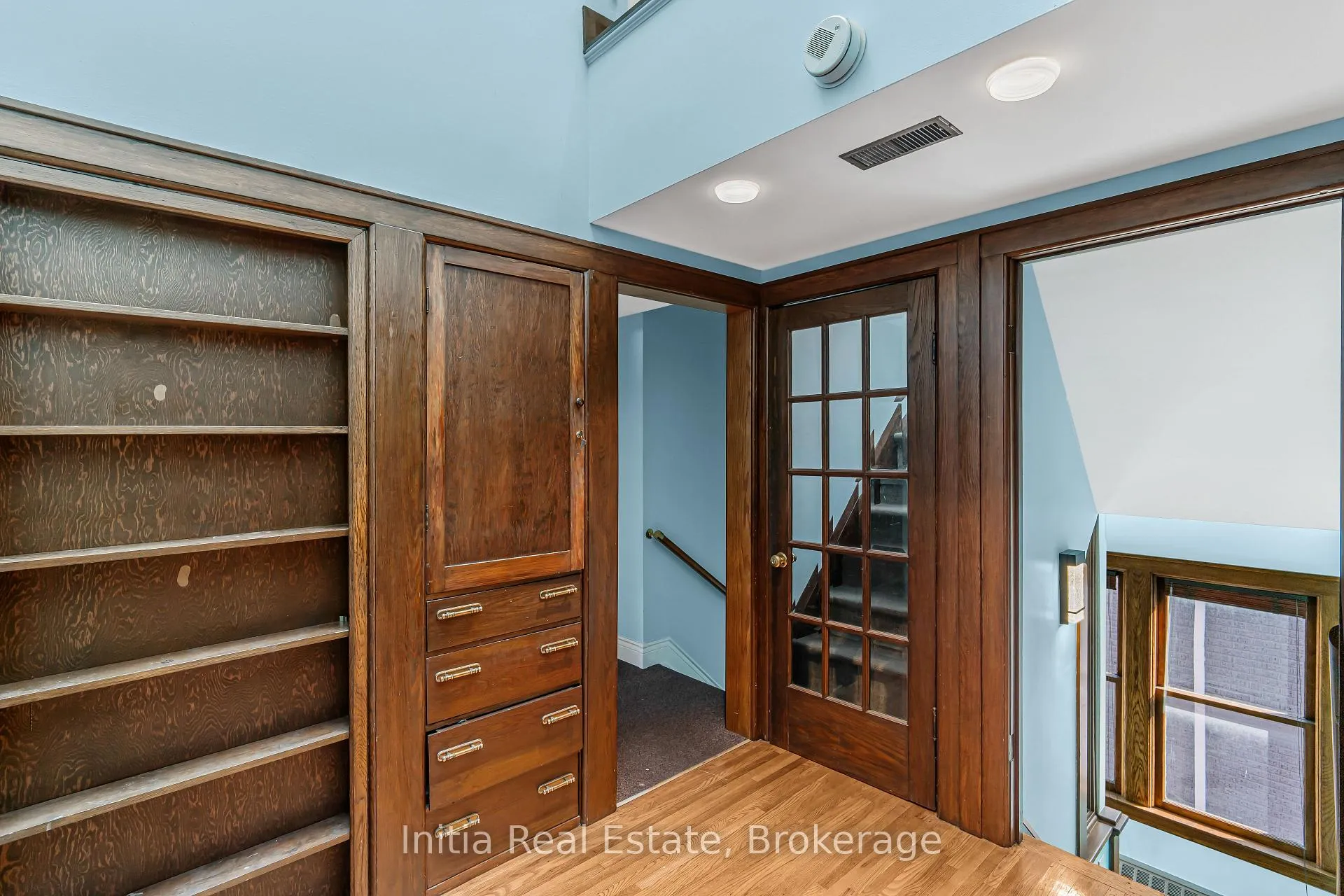 Photo 27 of 79 Giles Boulevard E, Windsor — HOMEH