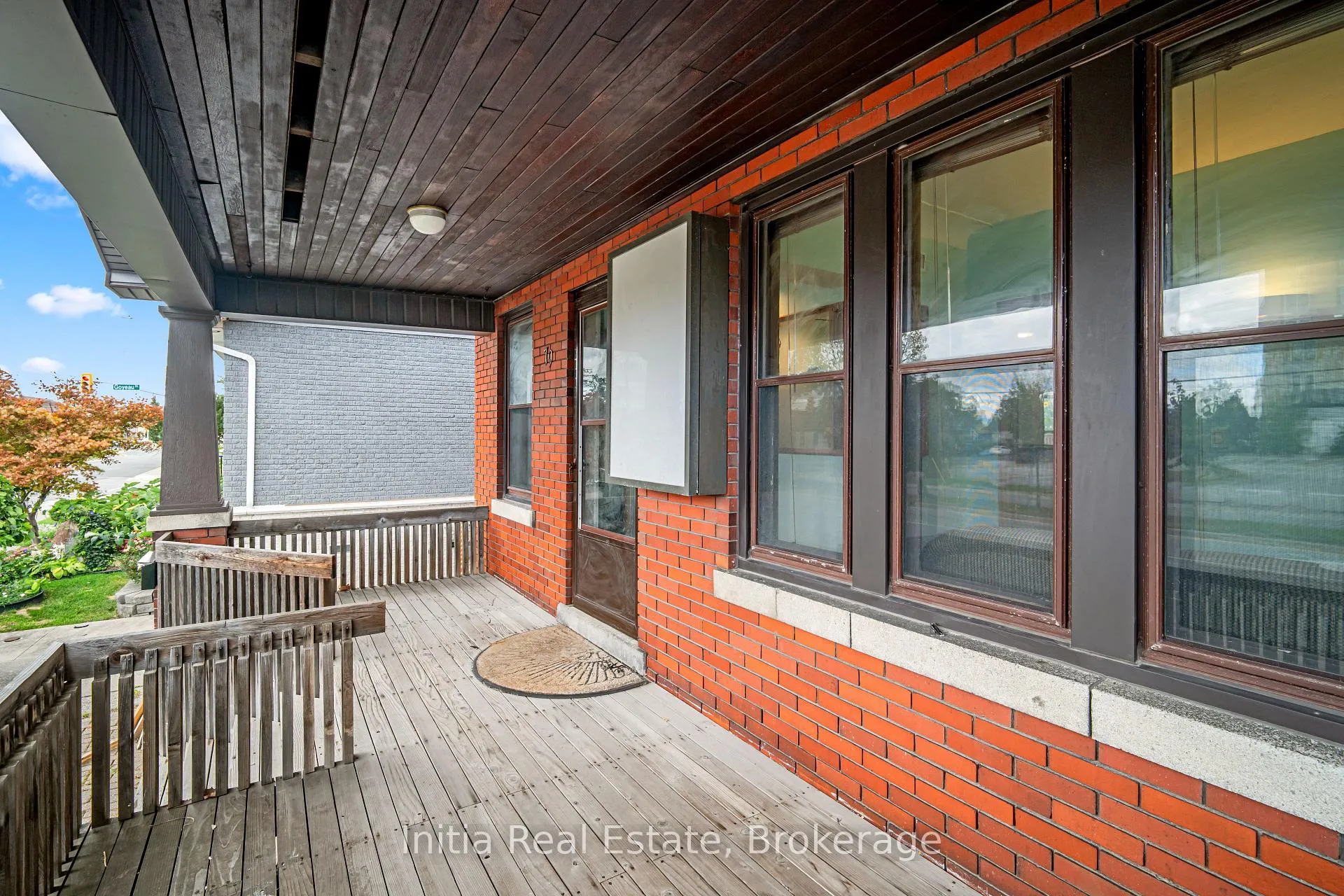 Photo 38 of 79 Giles Boulevard E, Windsor — HOMEH