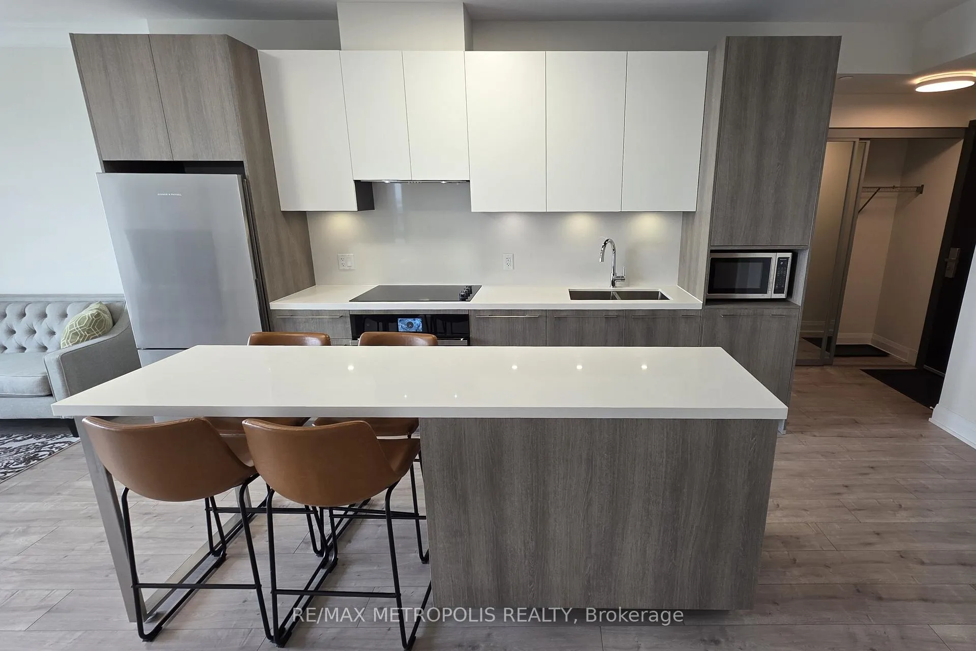 Photo 2 of Unit 3505, 8 Water Walk Drive, Markham, Unionville — HOMEH