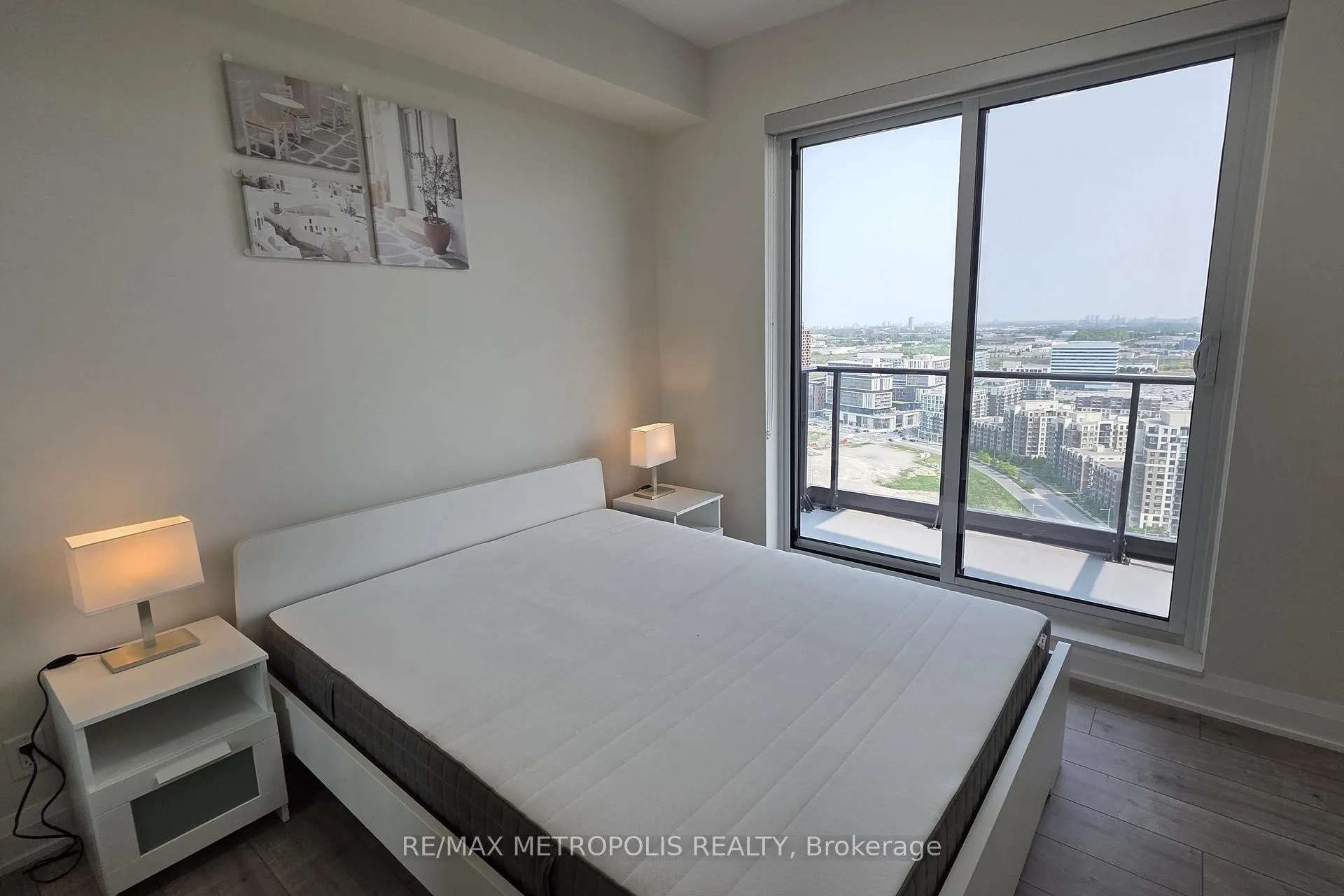 Photo 9 of Unit 3505, 8 Water Walk Drive, Markham, Unionville — HOMEH