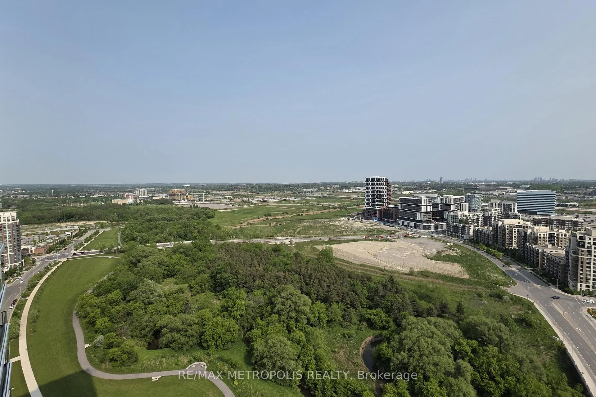 Photo 11 of Unit 3505, 8 Water Walk Drive, Markham, Unionville — HOMEH