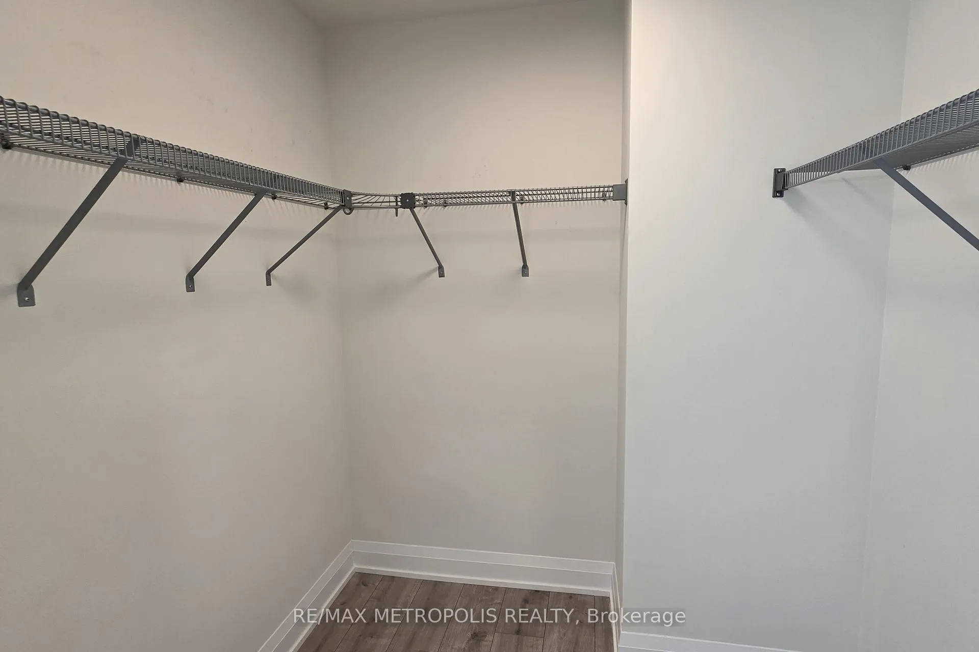 Photo 17 of Unit 3505, 8 Water Walk Drive, Markham, Unionville — HOMEH