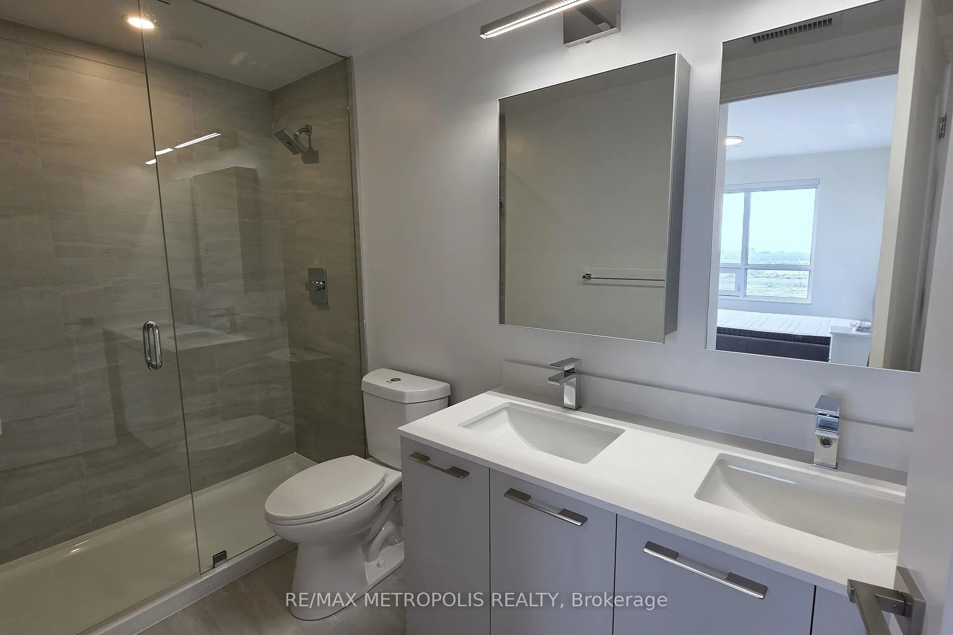 Photo 18 of Unit 3505, 8 Water Walk Drive, Markham, Unionville — HOMEH