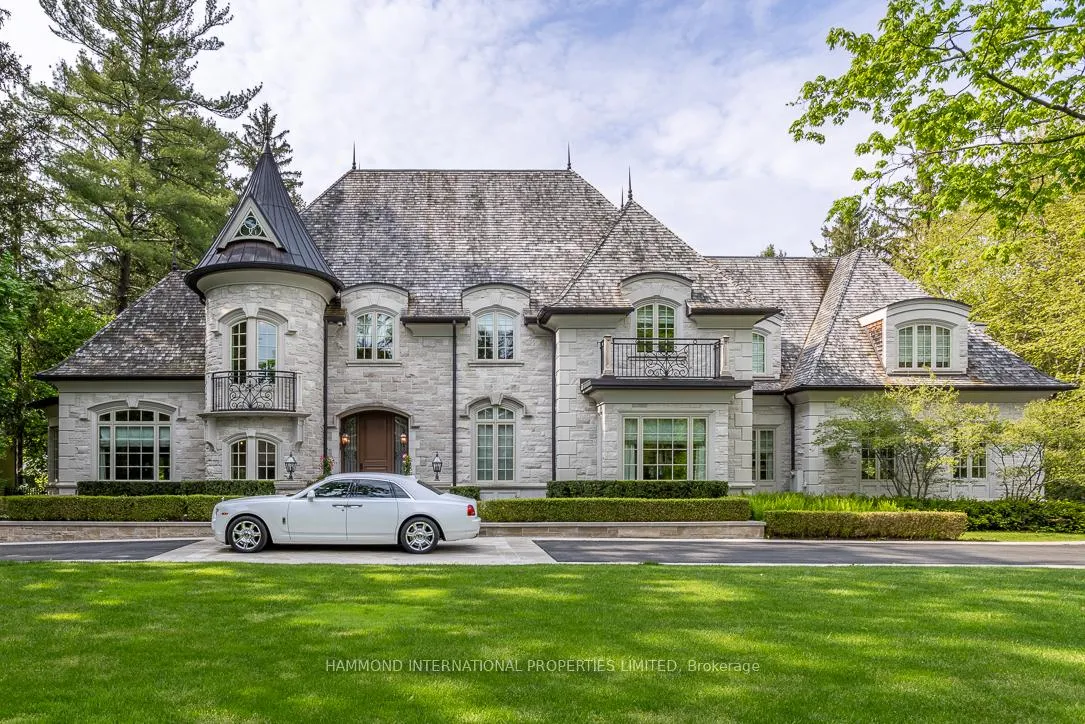 Photo 1 of 100 Kennedy Street W, Aurora, Aurora Village — HOMEH