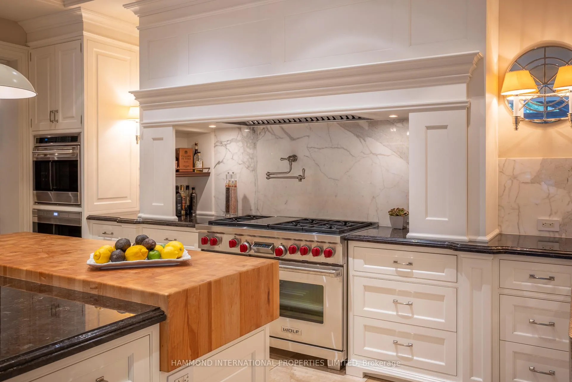 Photo 13 of 100 Kennedy Street W, Aurora, Aurora Village — HOMEH