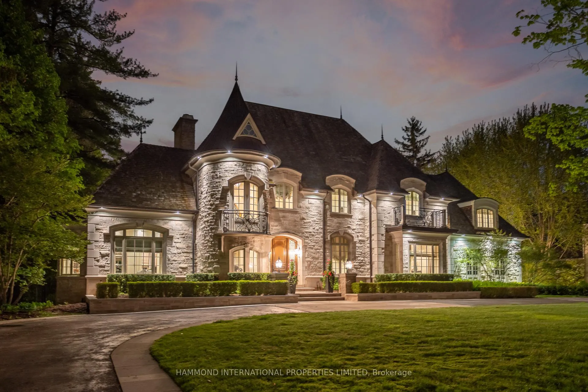 Photo 43 of 100 Kennedy Street W, Aurora, Aurora Village — HOMEH