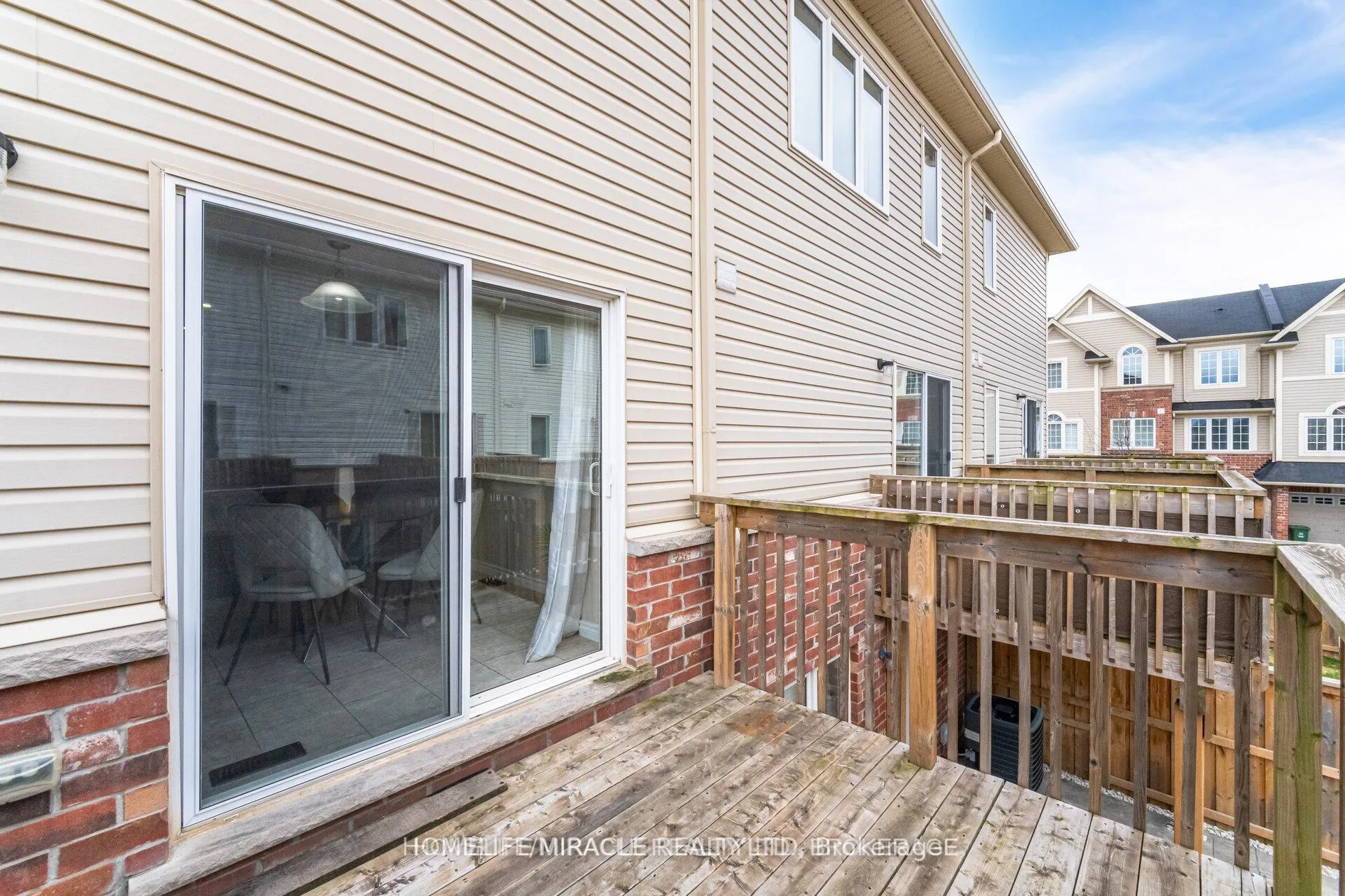 Photo 15 of 18 Kenridge Terrace, Hamilton, Stoney Creek — HOMEH