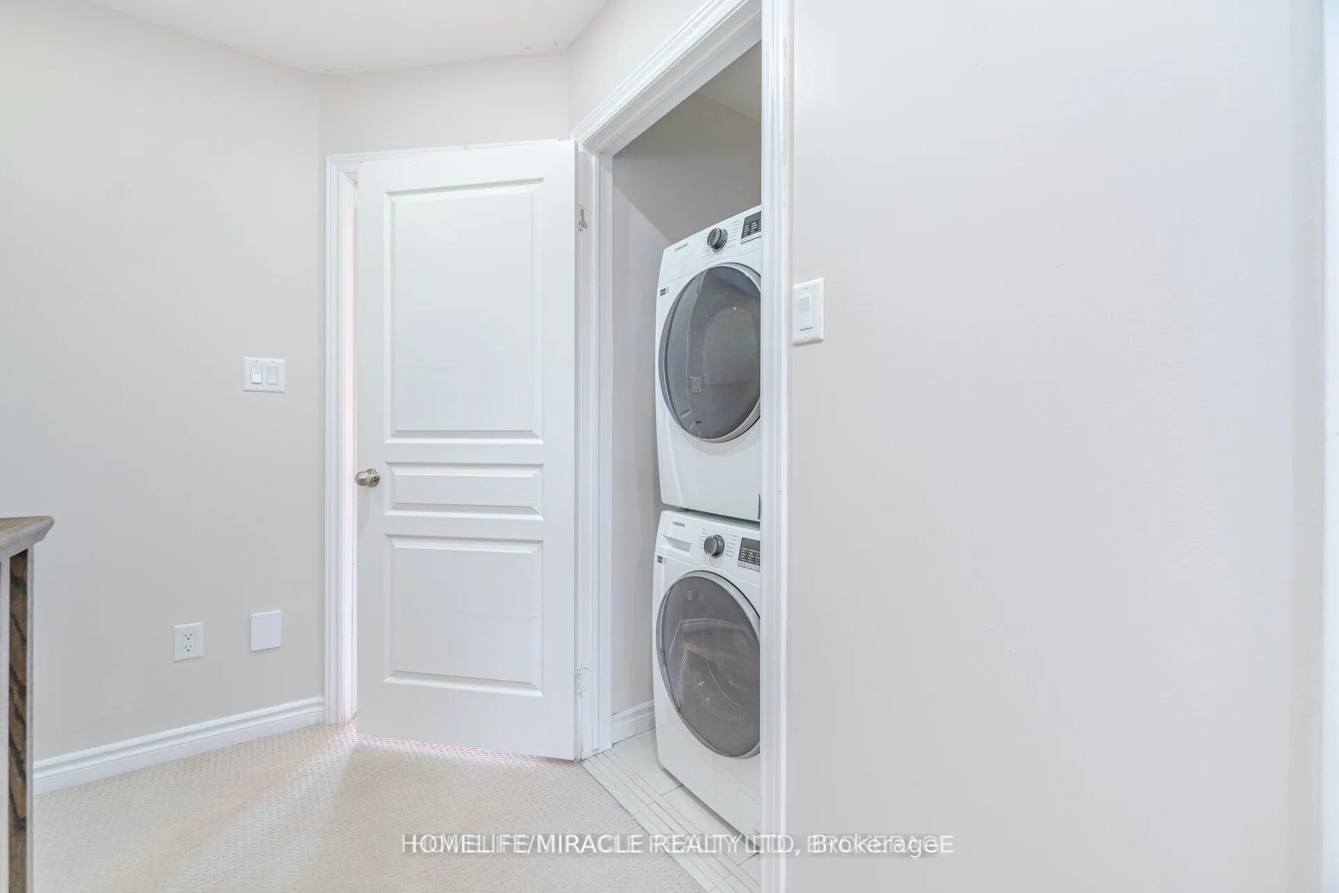 Photo 28 of 18 Kenridge Terrace, Hamilton, Stoney Creek — HOMEH