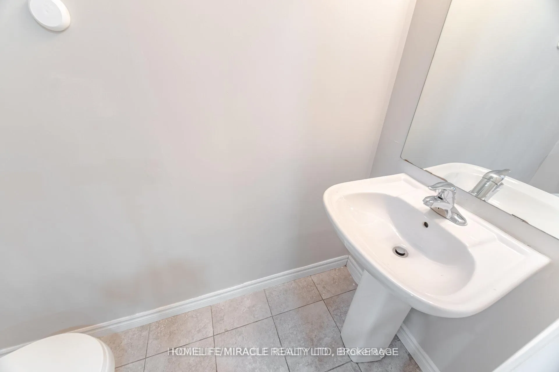 Photo 33 of 18 Kenridge Terrace, Hamilton, Stoney Creek — HOMEH