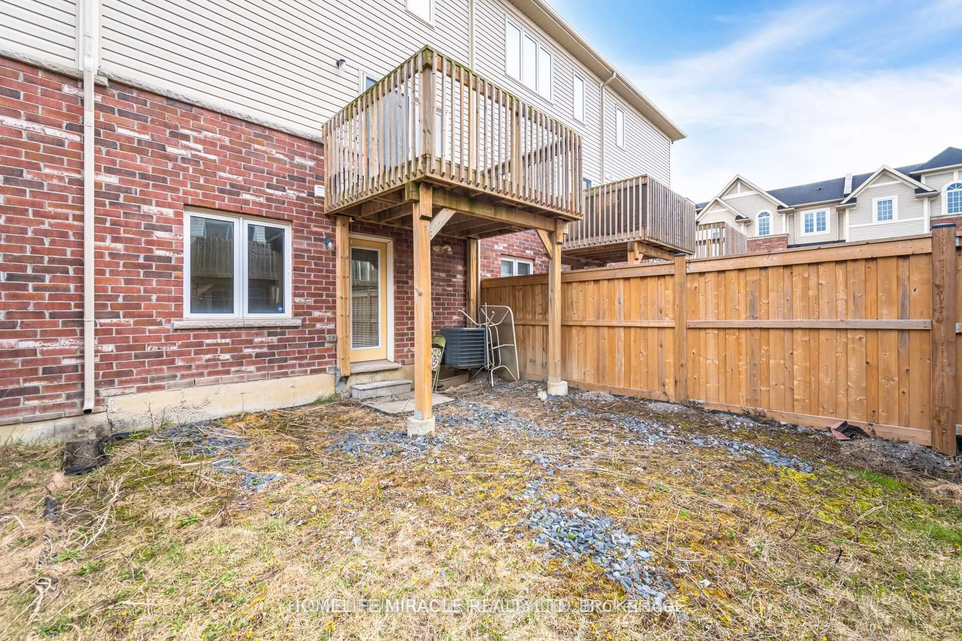 Photo 35 of 18 Kenridge Terrace, Hamilton, Stoney Creek — HOMEH