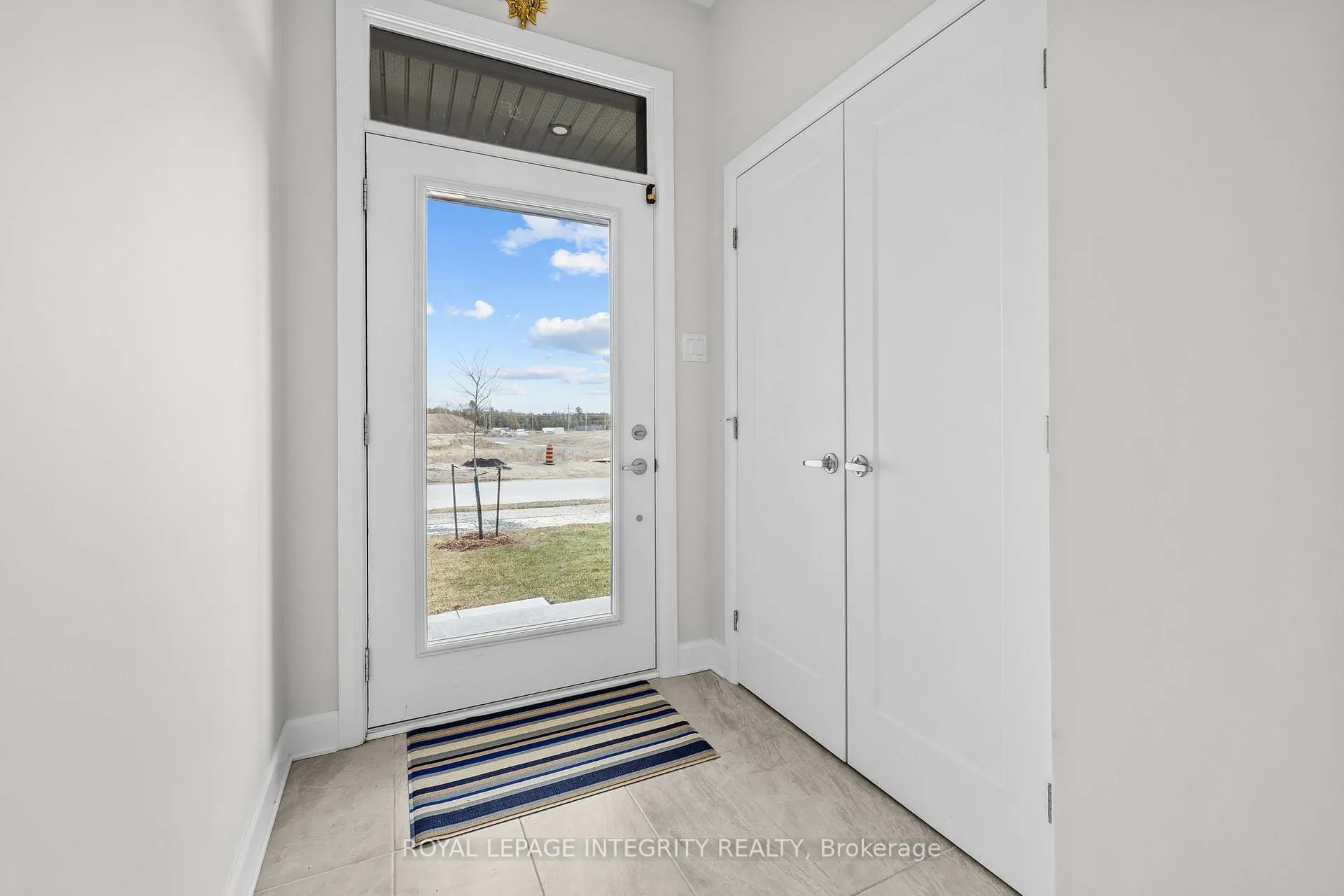Photo 2 of 1081 Cope Drive, Ottawa, Stittsville (South) — HOMEH