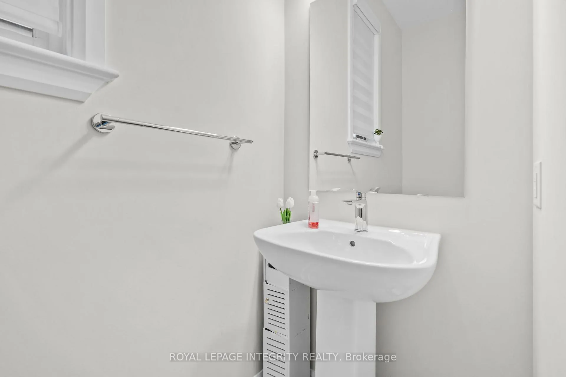 Photo 3 of 1081 Cope Drive, Ottawa, Stittsville (South) — HOMEH