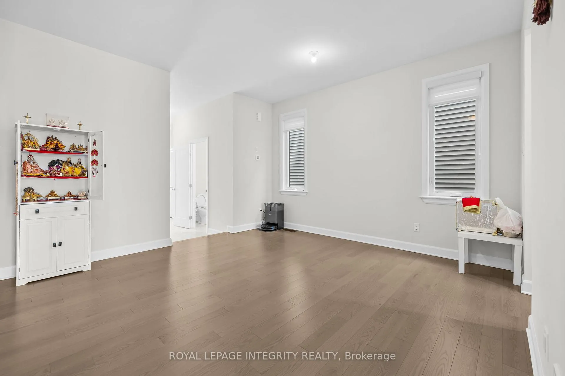Photo 4 of 1081 Cope Drive, Ottawa, Stittsville (South) — HOMEH