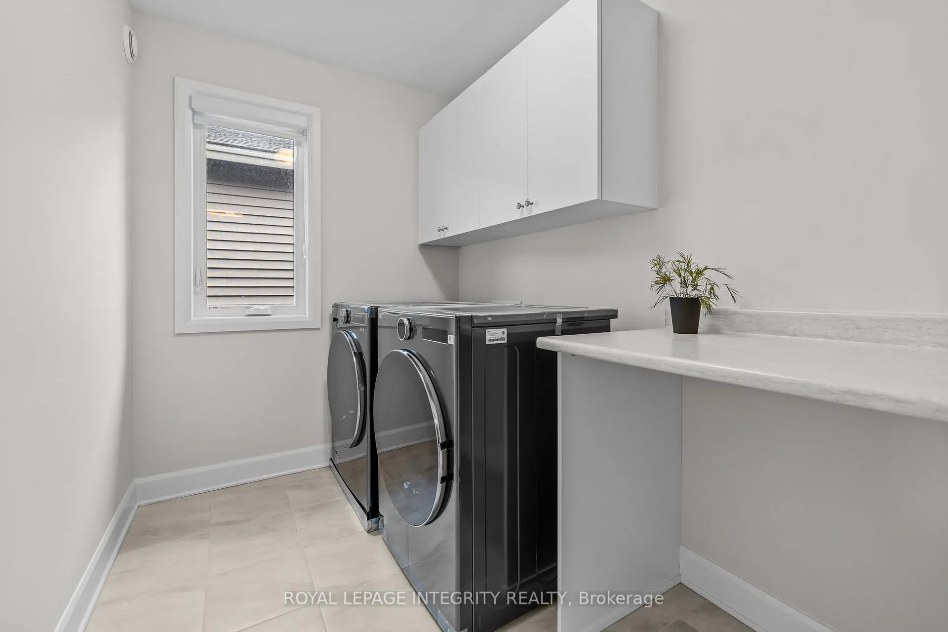 Photo 20 of 1081 Cope Drive, Ottawa, Stittsville (South) — HOMEH