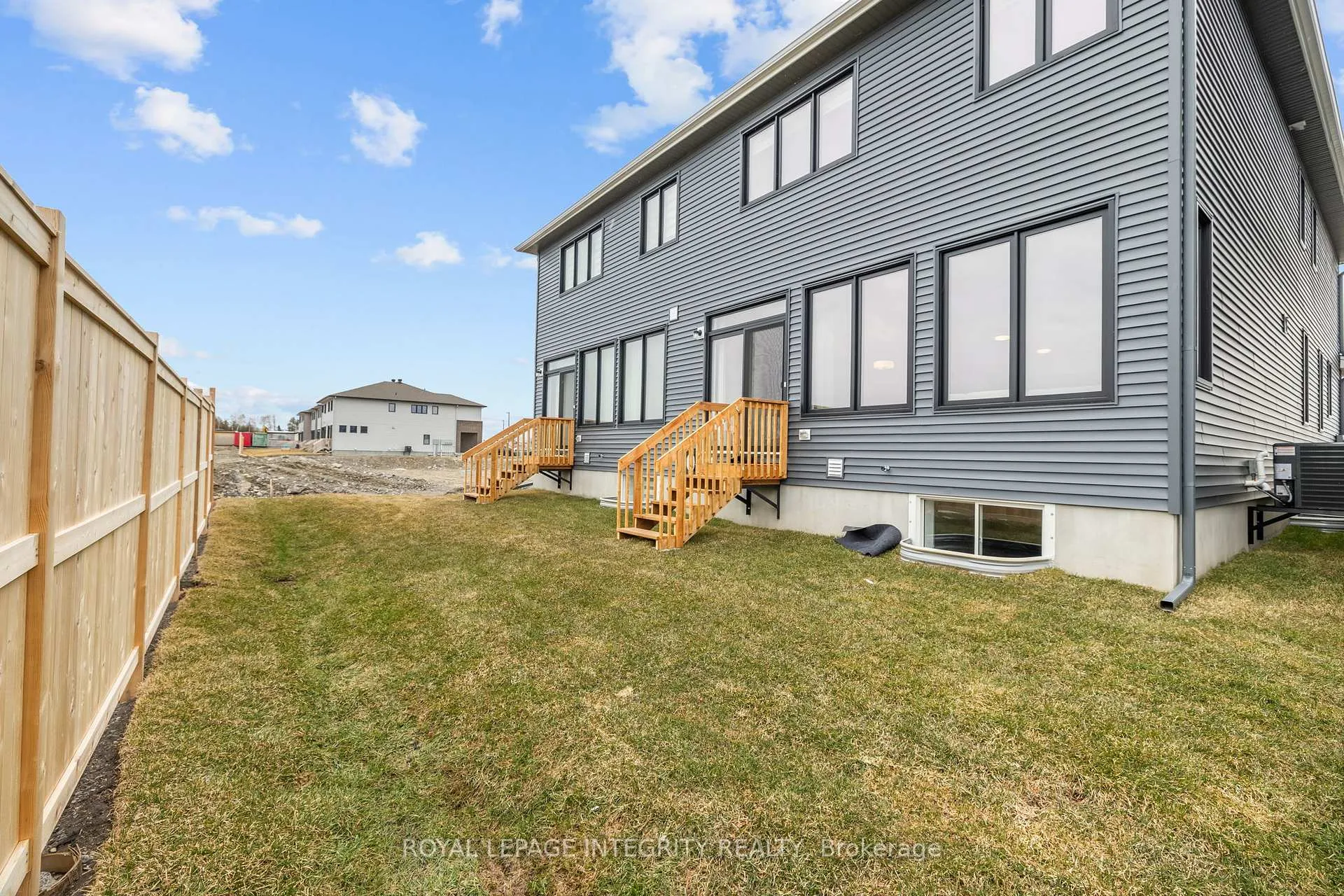 Photo 23 of 1081 Cope Drive, Ottawa, Stittsville (South) — HOMEH