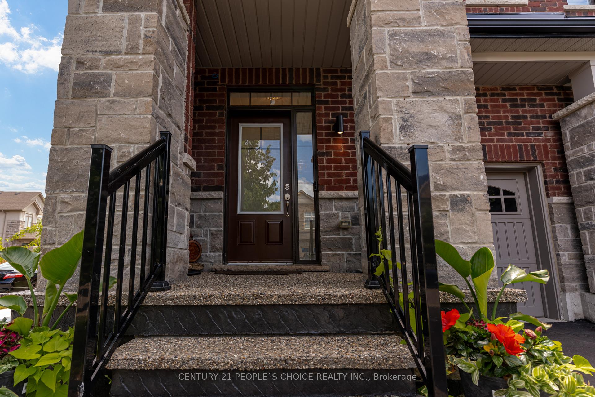 Photo 2 of 113 Benadir Avenue, Caledon, Rural Caledon — HOMEH