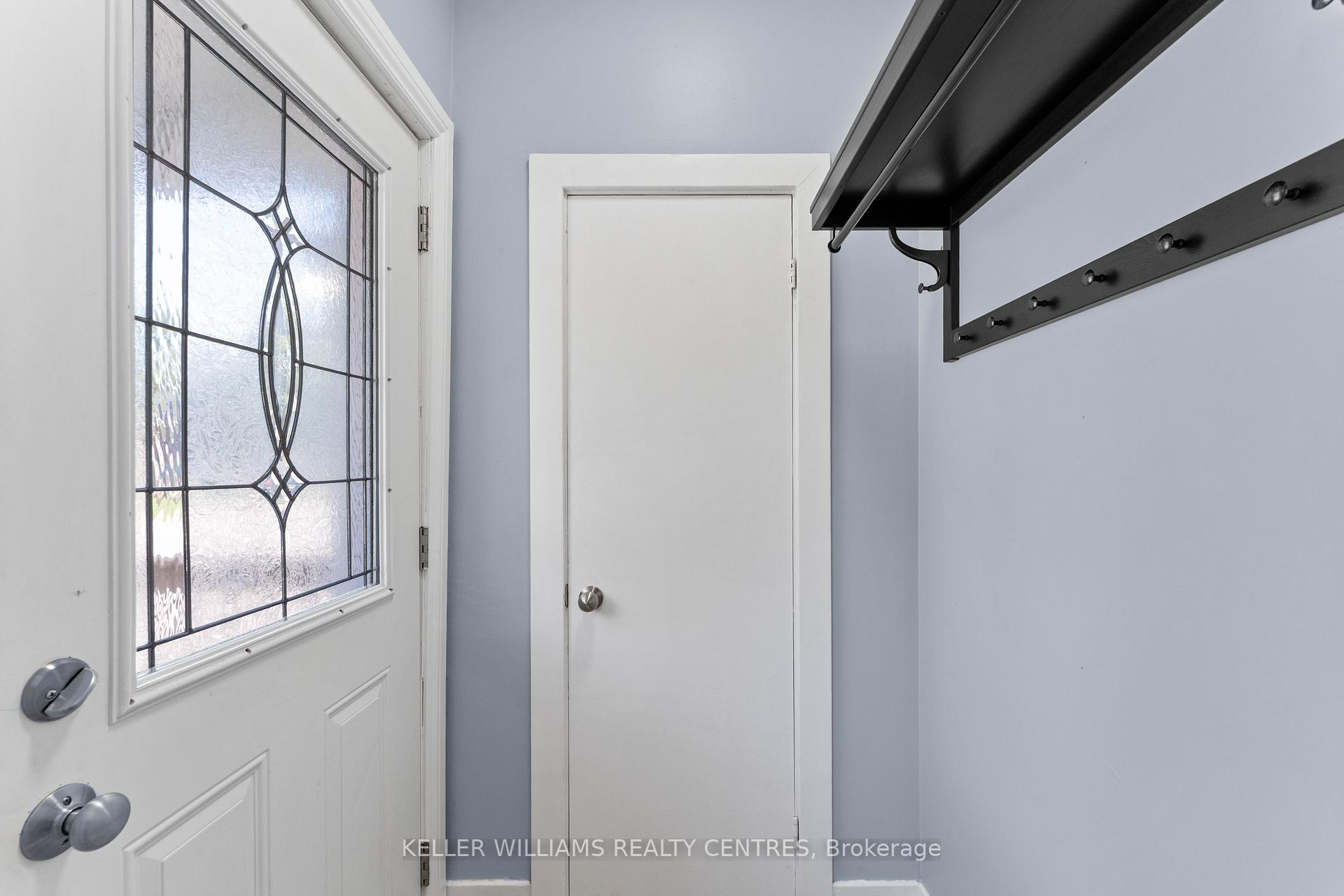 Photo 22 of 61 Victoria Street, Barrie, Sanford — HOMEH