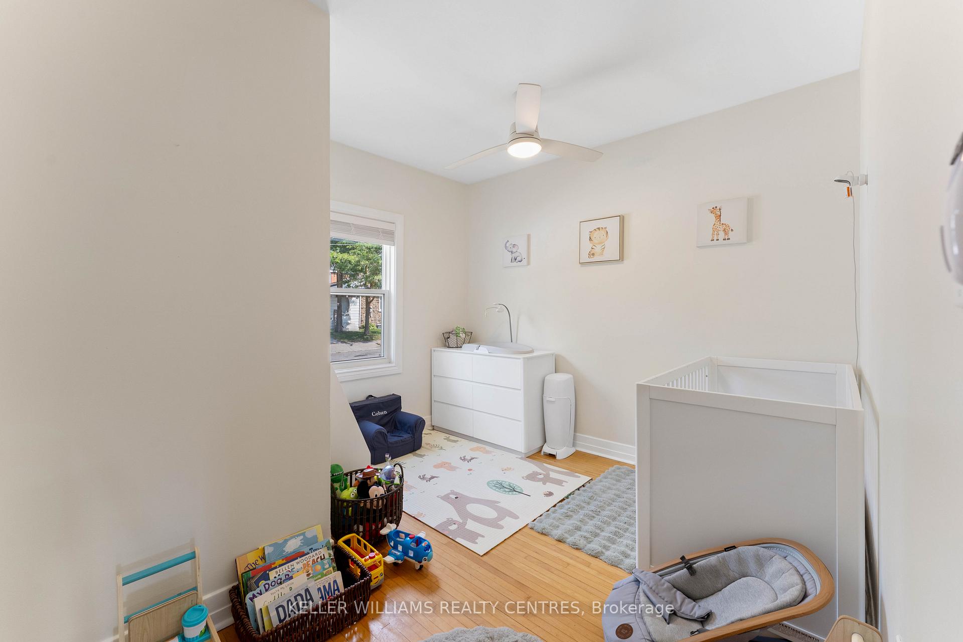 Photo 25 of 61 Victoria Street, Barrie, Sanford — HOMEH