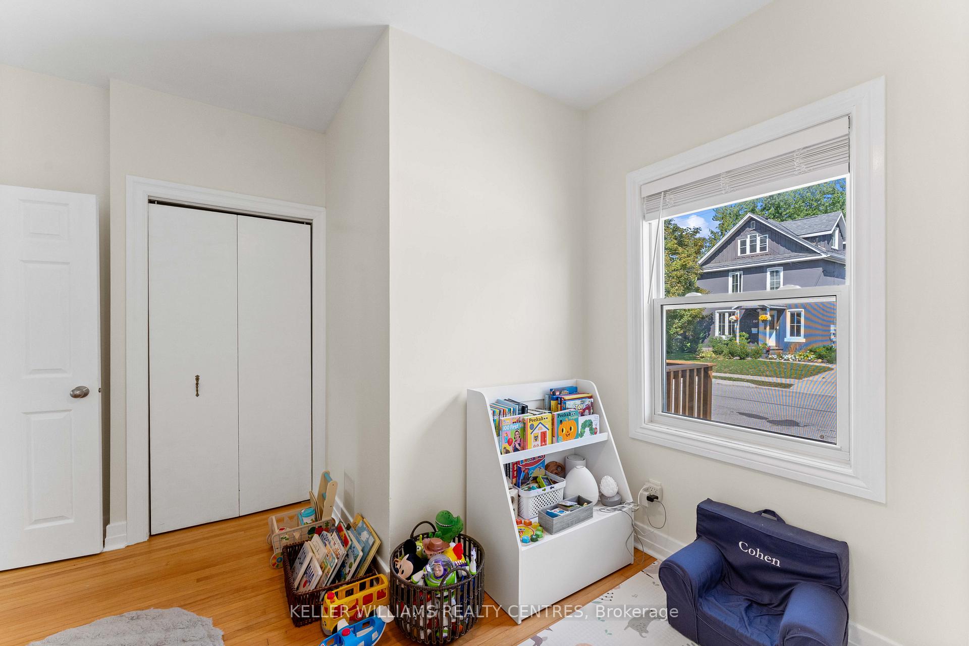 Photo 26 of 61 Victoria Street, Barrie, Sanford — HOMEH