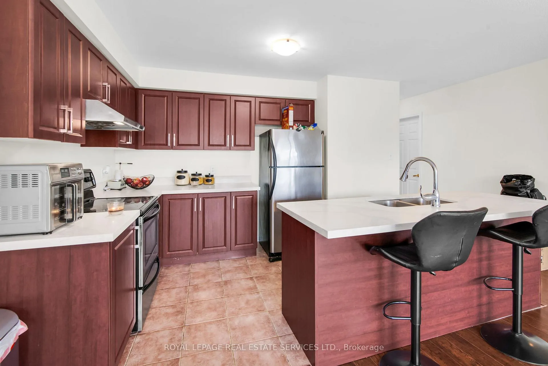 Photo 4 of 2744 Bur Oak Avenue, Markham, Cornell — HOMEH