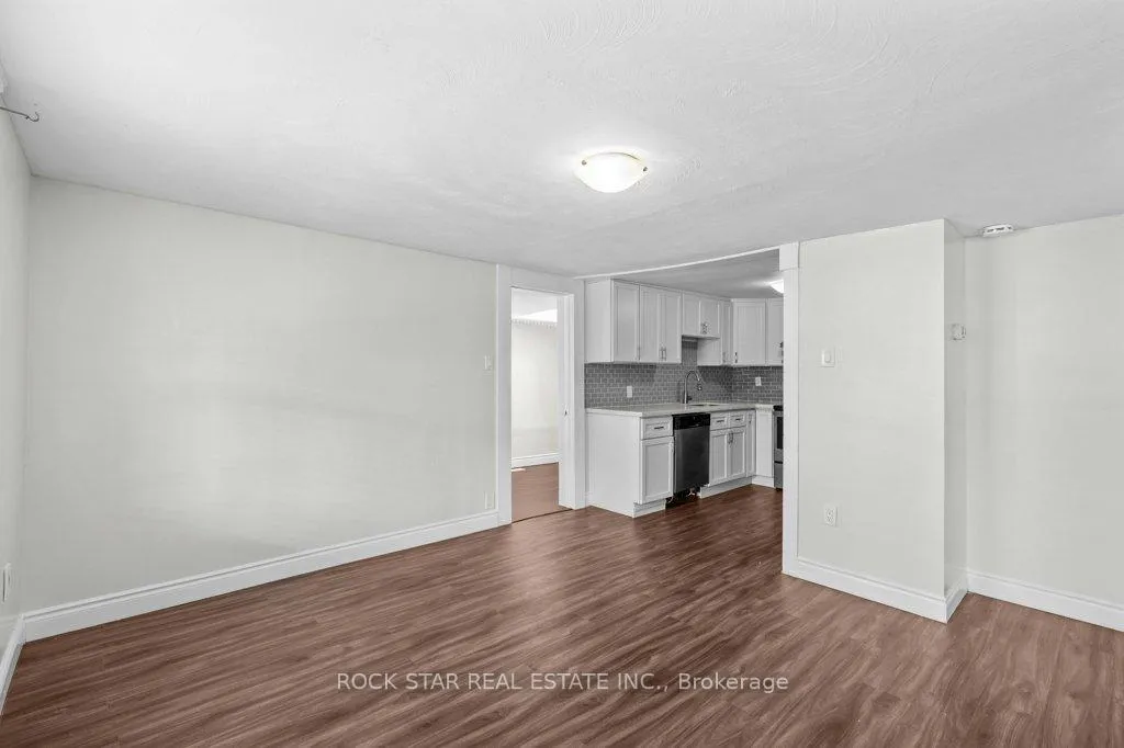 Photo 5 of 937 Garth Street, Hamilton, Westcliffe — HOMEH