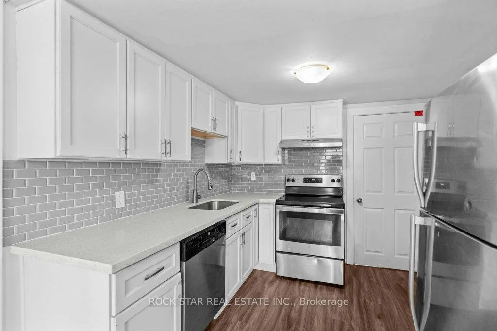 Photo 7 of 937 Garth Street, Hamilton, Westcliffe — HOMEH