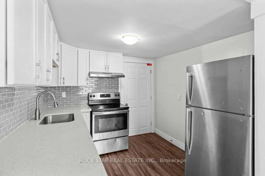 Photo 8 of 937 Garth Street, Hamilton, Westcliffe — HOMEH
