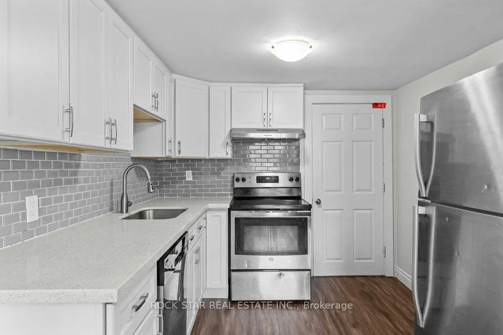 Photo 10 of 937 Garth Street, Hamilton, Westcliffe — HOMEH