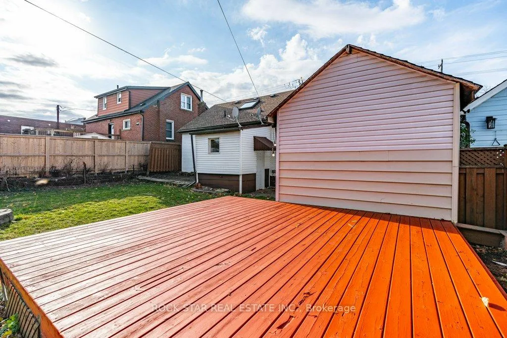 Photo 30 of 937 Garth Street, Hamilton, Westcliffe — HOMEH