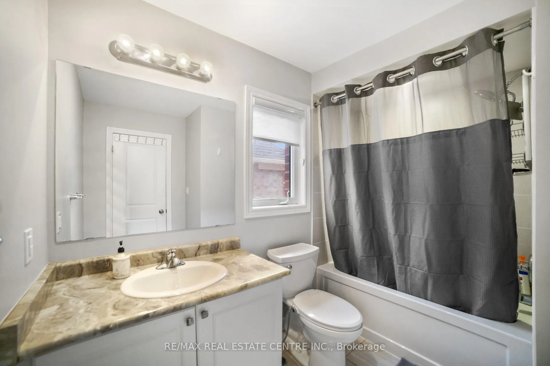 Photo 25 of 1106 Cactus Crescent, Pickering, Rural Pickering — HOMEH