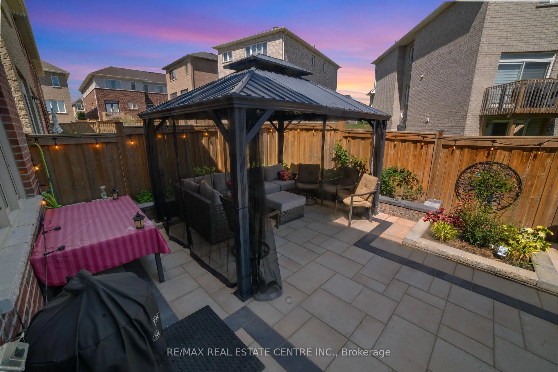 Photo 34 of 1106 Cactus Crescent, Pickering, Rural Pickering — HOMEH