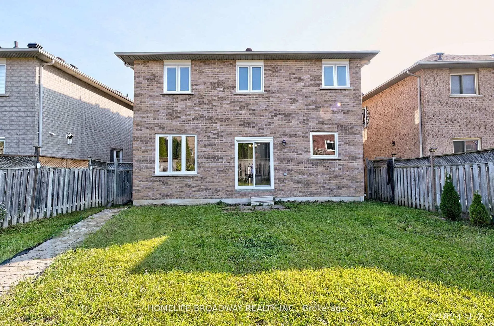 Photo 28 of 65 Grandlea Crescent, Markham, Rouge Fairways — HOMEH