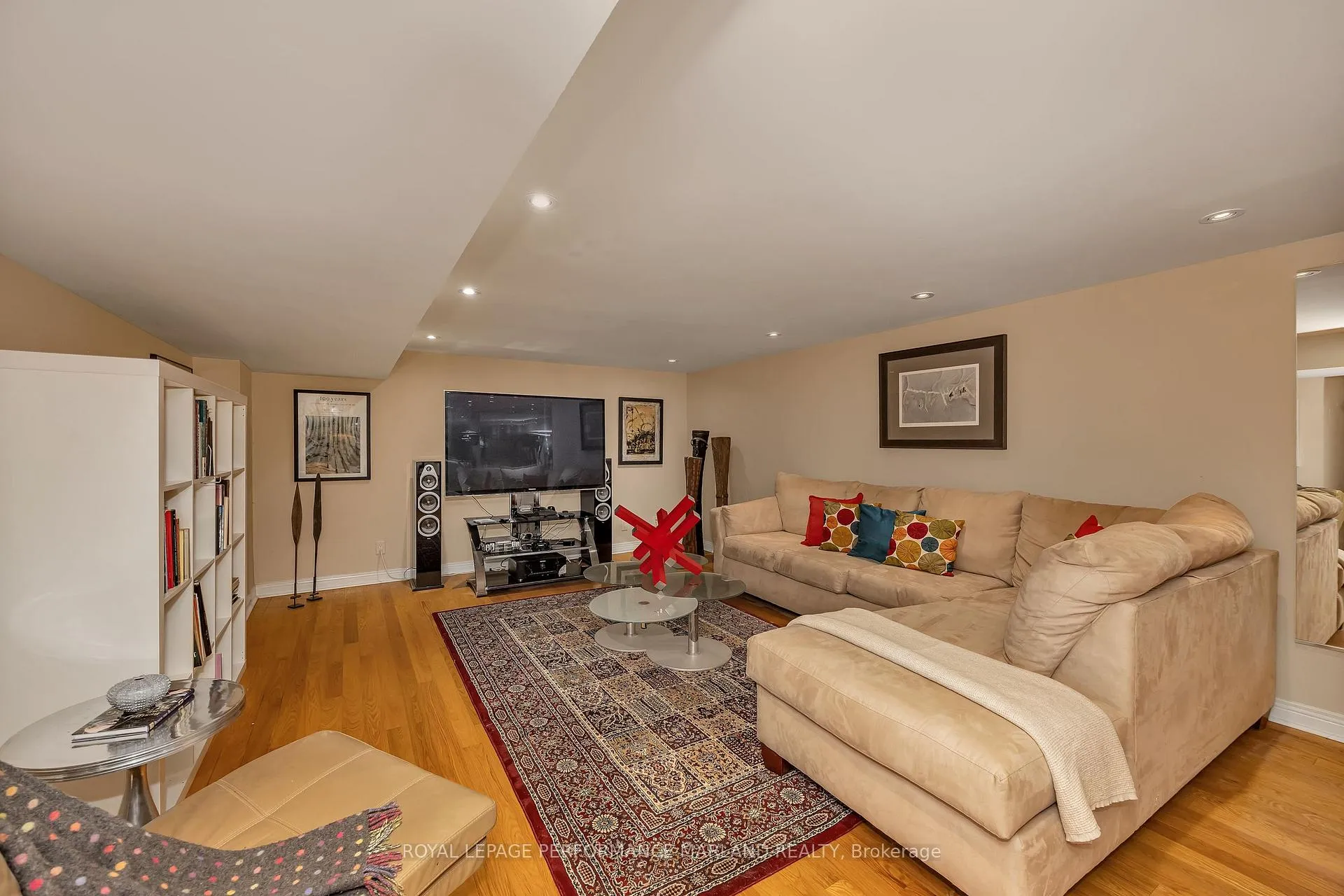 Photo 29 of 1954 Lenester Avenue, Ottawa, McKellar Heights/Glabar Park — HOMEH
