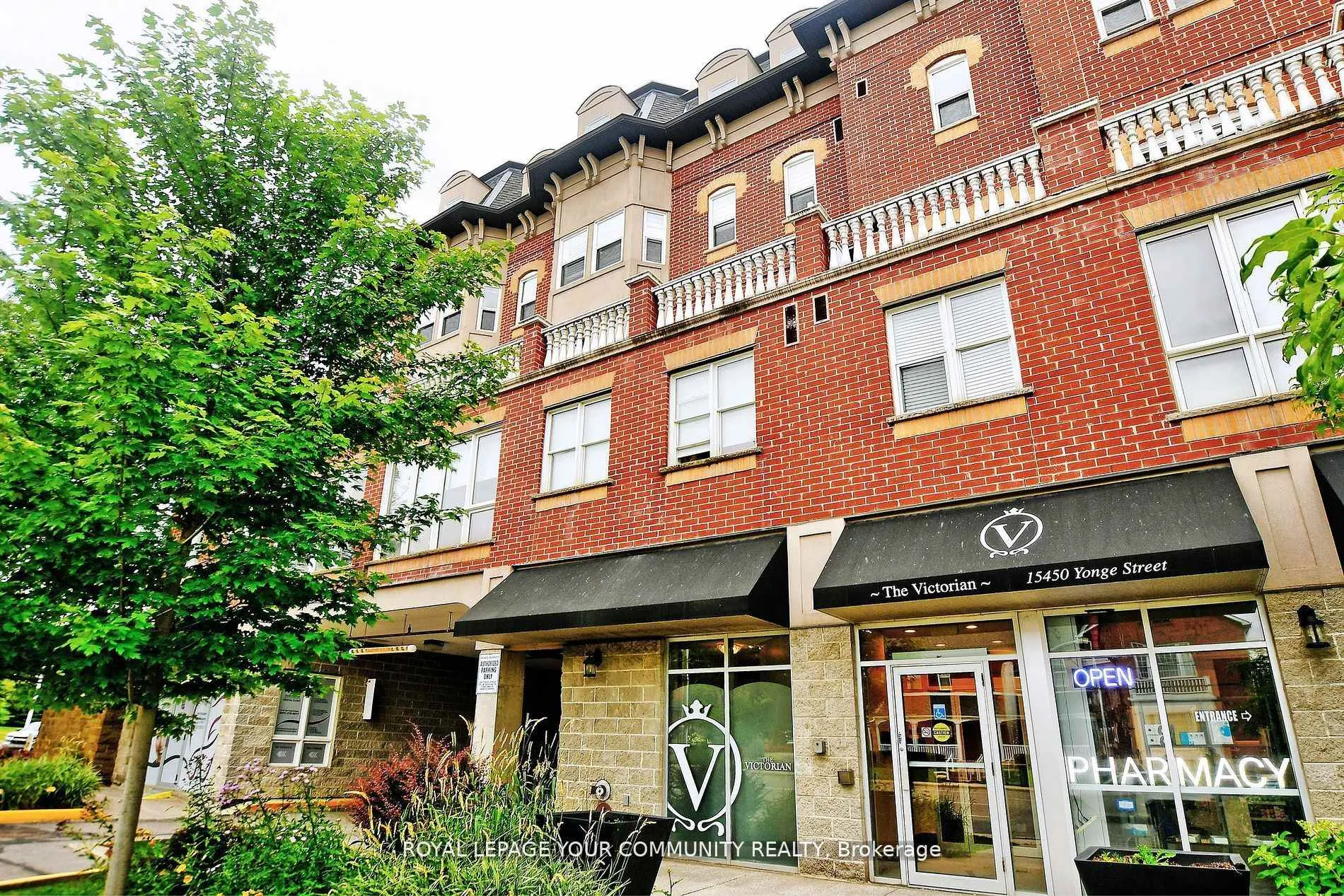 Photo 3 of Unit 306, 15450 Yonge Street, Aurora, Aurora Heights — HOMEH