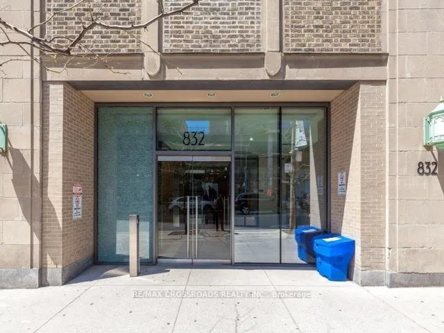 Photo 2 of Unit 1908, 832 Bay Street, Toronto, Bay Street Corridor — HOMEH