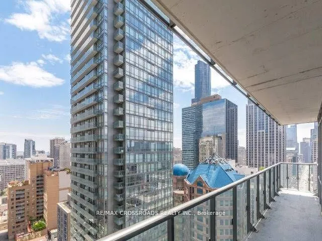 Photo 19 of Unit 1908, 832 Bay Street, Toronto, Bay Street Corridor — HOMEH