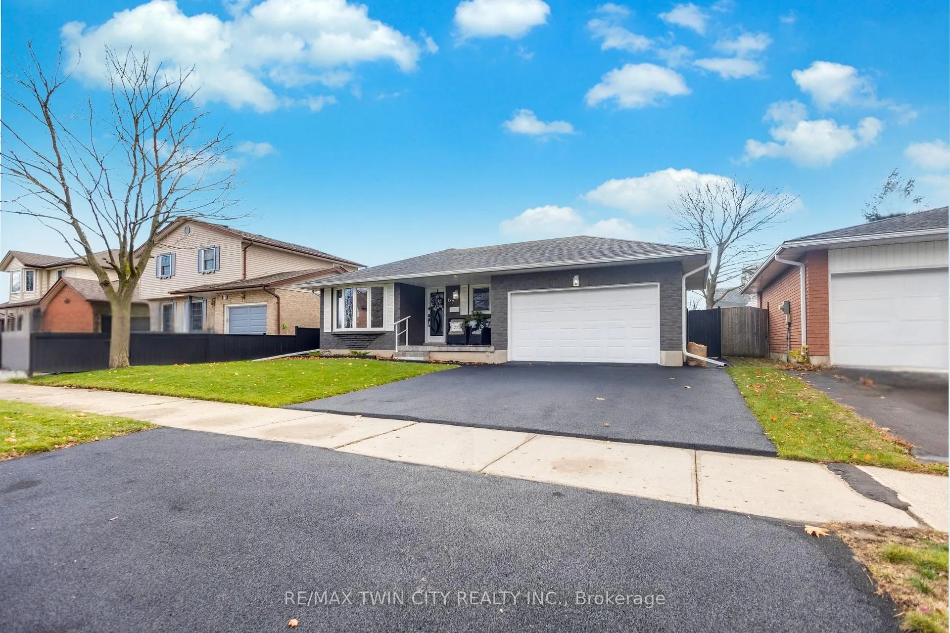 Photo 42 of 67 West Acres Crescent, Kitchener — HOMEH
