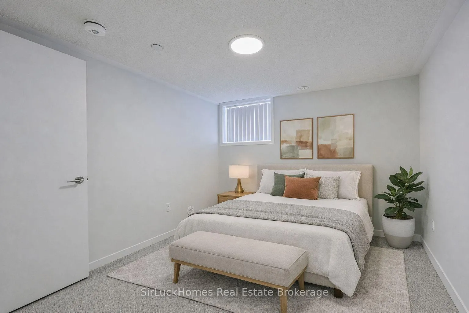 Photo 23 of Unit 342, 100 Honeycrisp Crescent, Vaughan, Vaughan Corporate Centre — HOMEH
