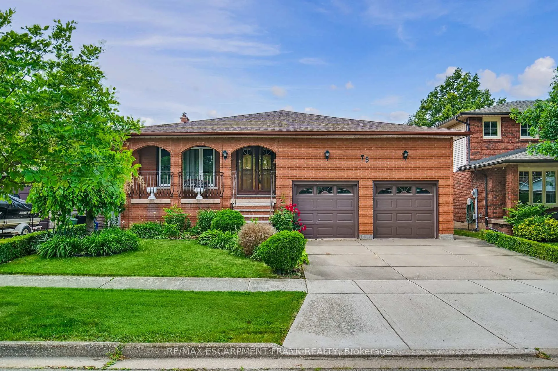 Photo 2 of 75 President Drive, Hamilton, Fruitland — HOMEH