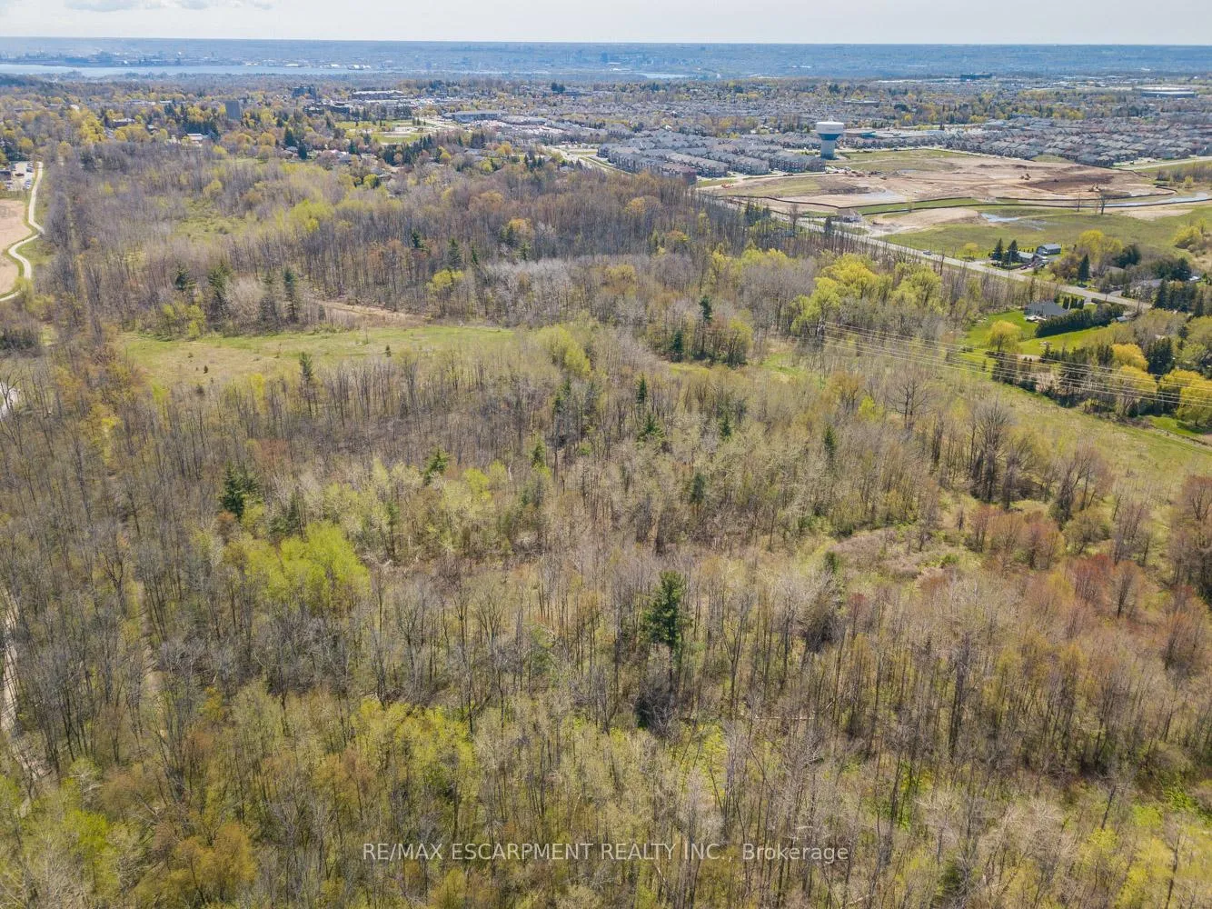 Photo 5 of REAR Parkside Drive, Hamilton, Waterdown — HOMEH