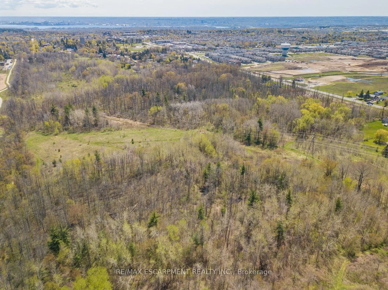 Photo 6 of REAR Parkside Drive, Hamilton, Waterdown — HOMEH
