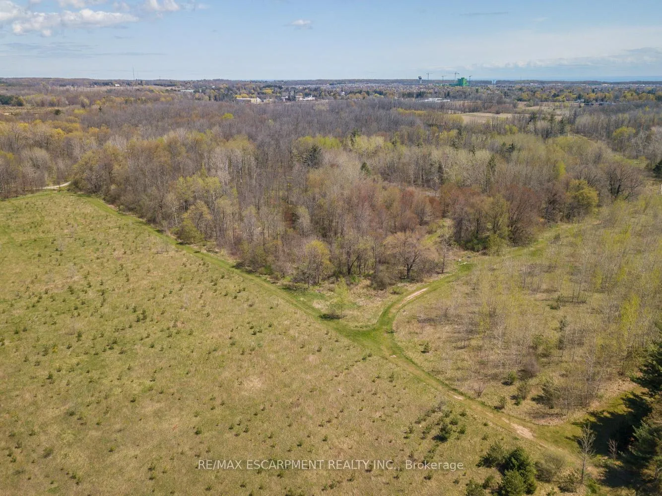 Photo 9 of REAR Parkside Drive, Hamilton, Waterdown — HOMEH