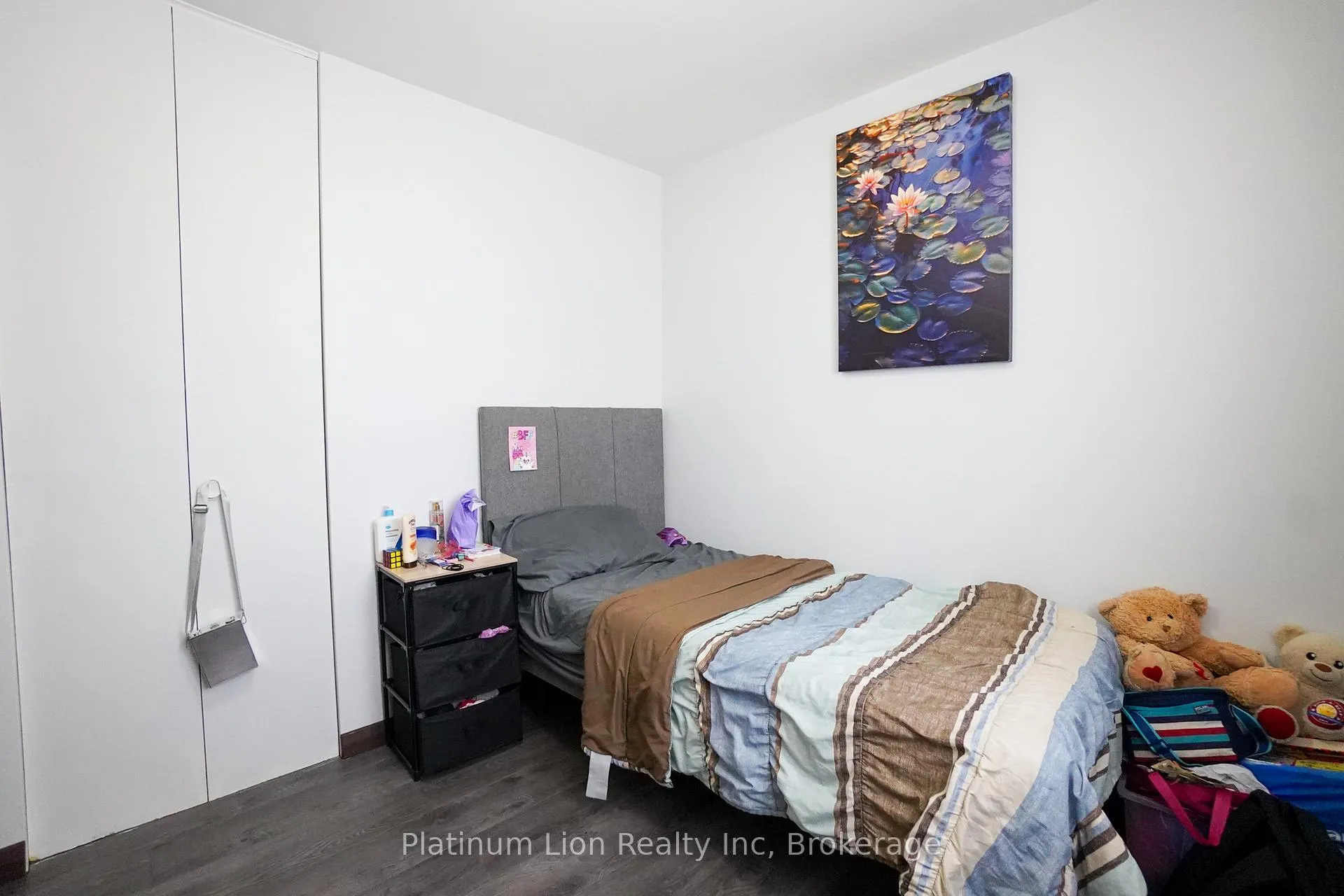 Photo 7 of 29 Cameo Avenue, Hamilton, Macassa — HOMEH