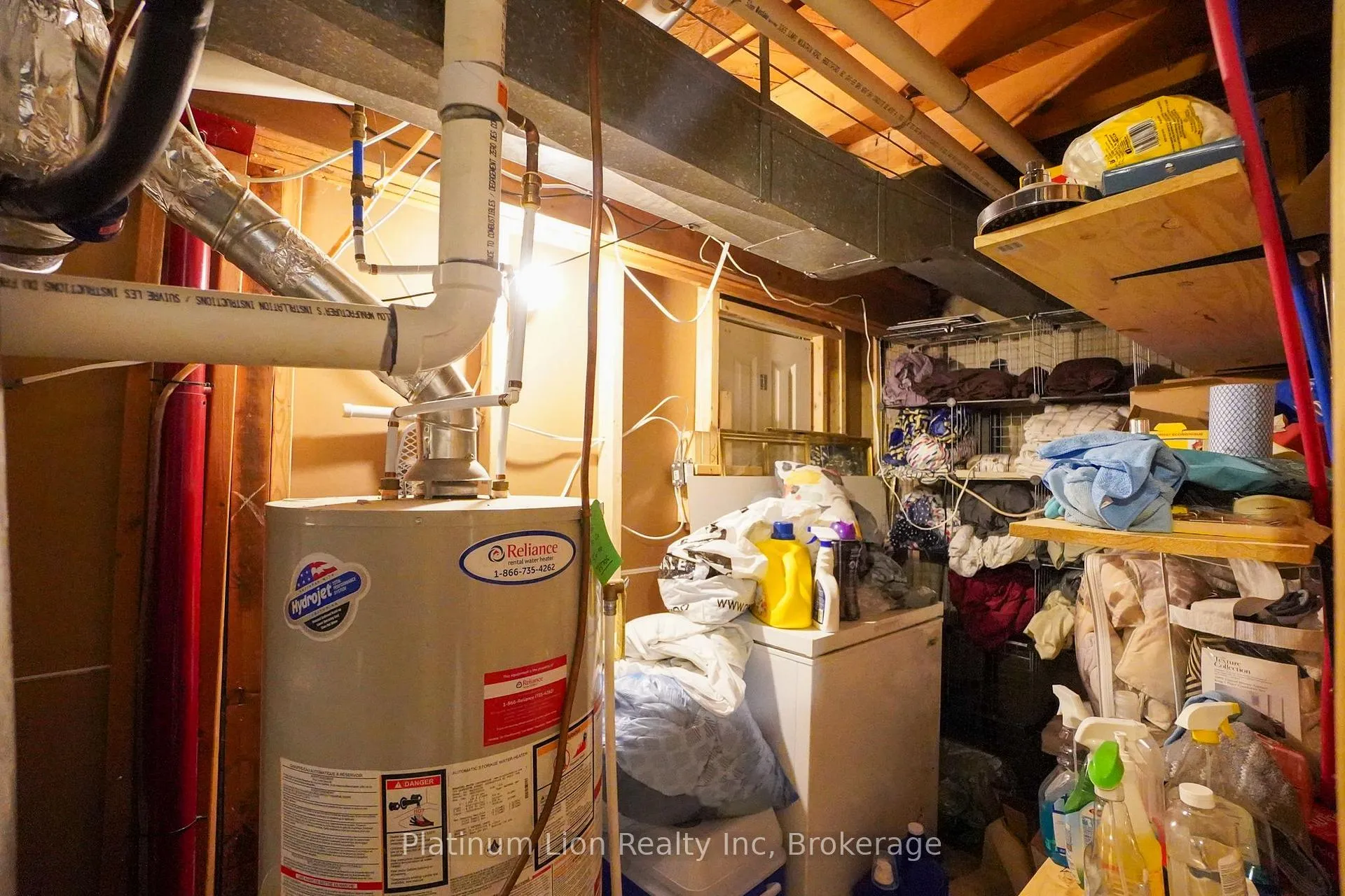 Photo 24 of 29 Cameo Avenue, Hamilton, Macassa — HOMEH