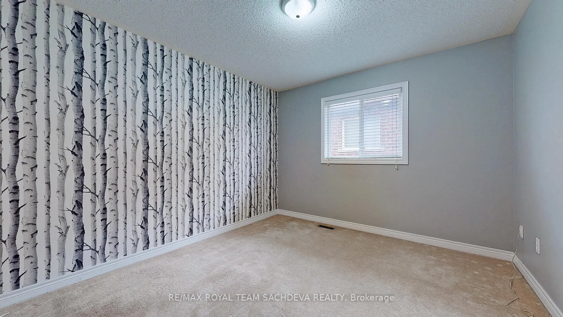 Photo 33 of Unit Upper, 10 Pears Court, Clarington, Courtice — HOMEH