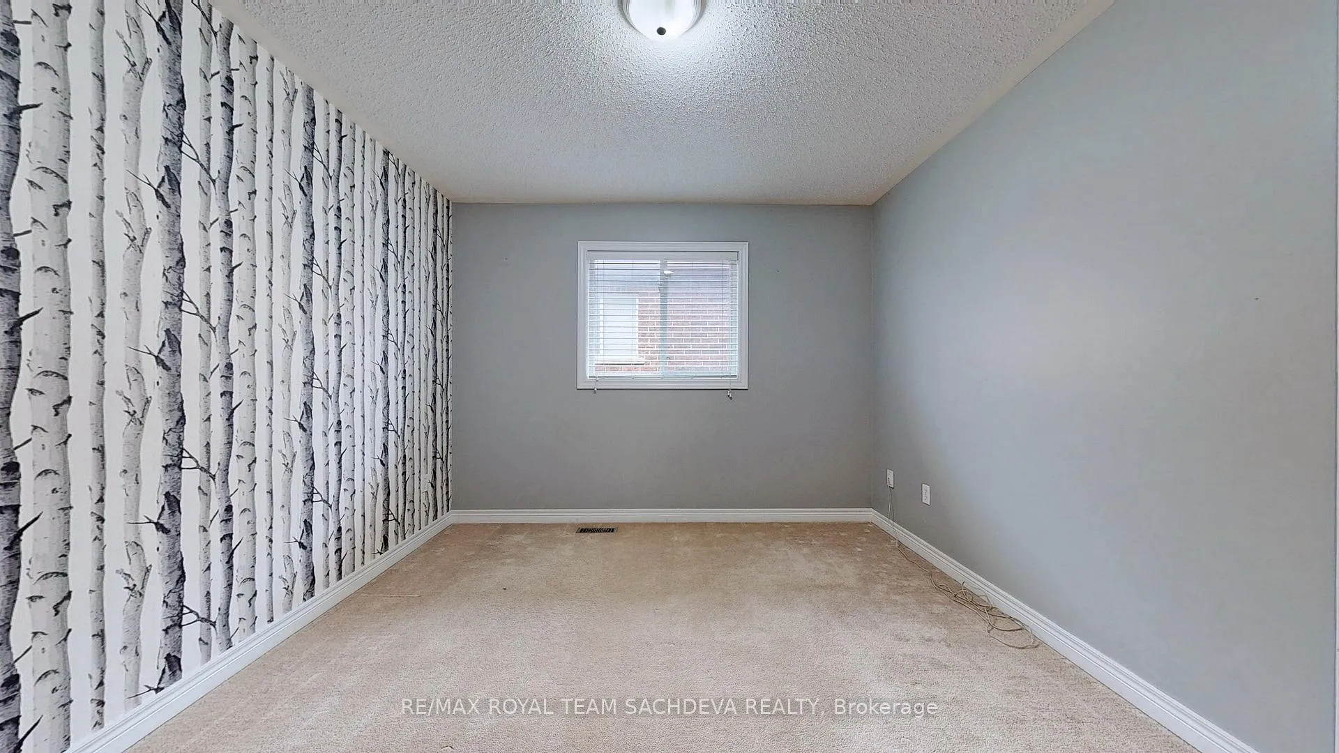 Photo 34 of Unit Upper, 10 Pears Court, Clarington, Courtice — HOMEH