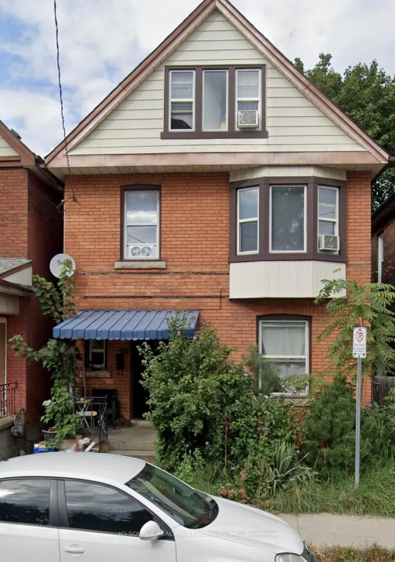 Front of 673 Wilson Street