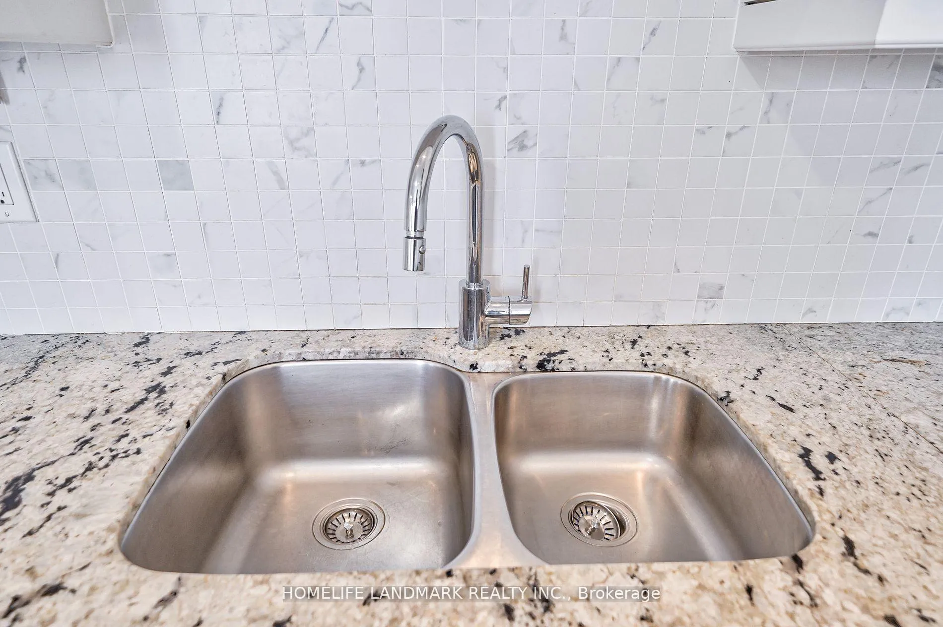 Photo 11 of 31 Angus Glen Boulevard, Markham, Angus Glen — HOMEH