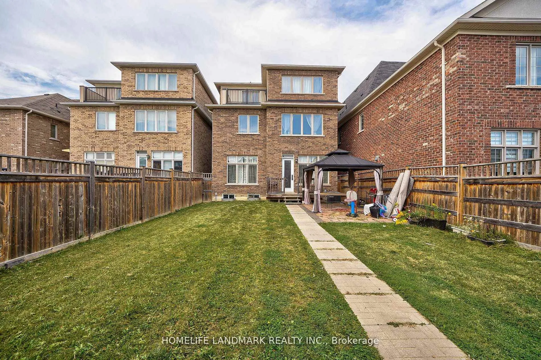 Photo 40 of 31 Angus Glen Boulevard, Markham, Angus Glen — HOMEH